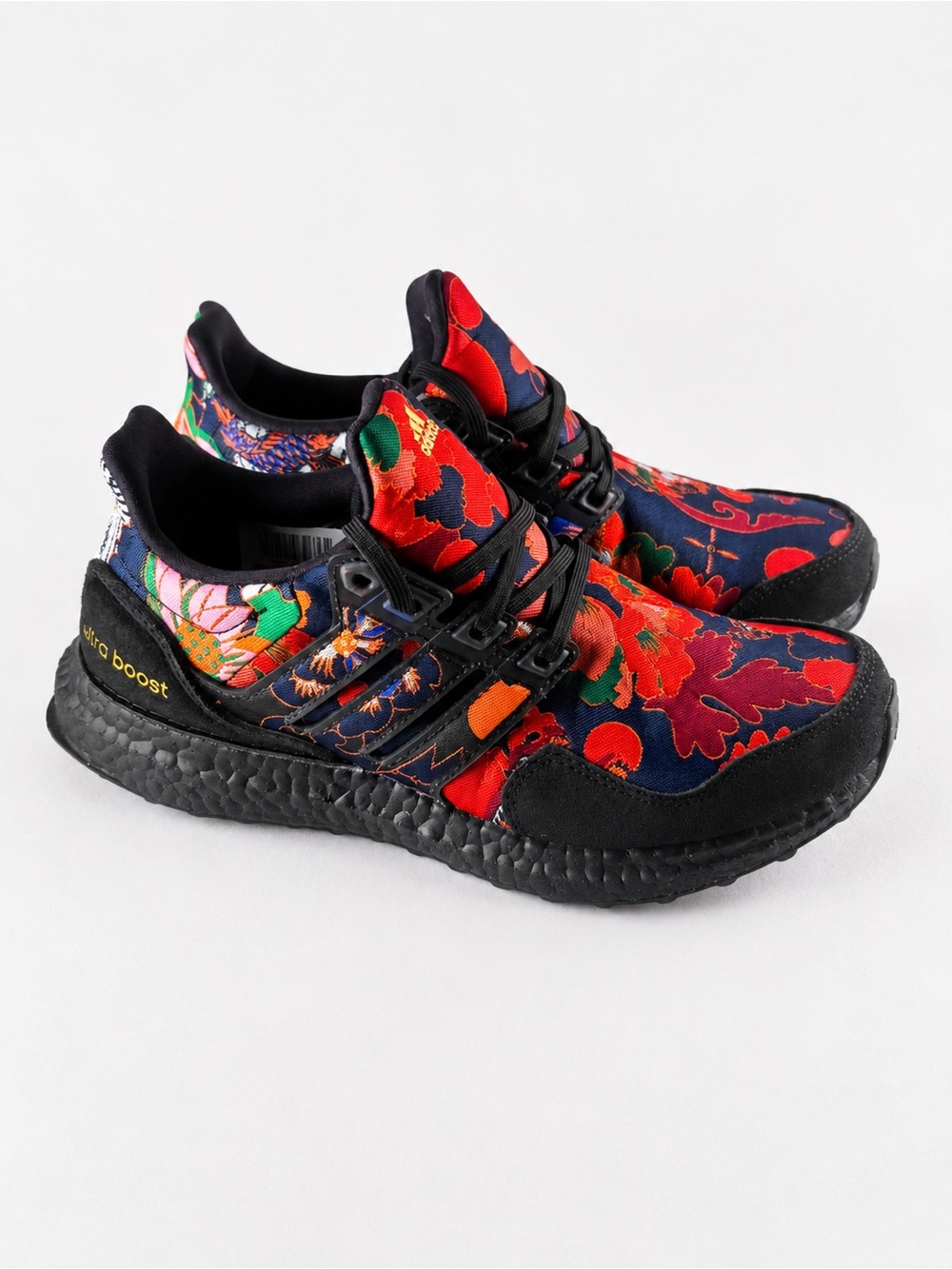 Size 5.5M/7W- RARE adidas Ultra Boost DNA Floral Sneakers-Red Navy Black